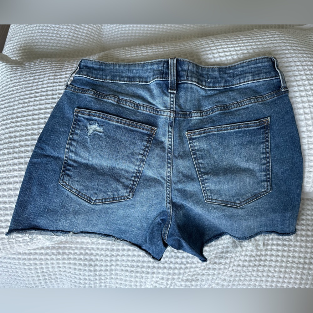 Universal Thread Ripped Blue Jean Shorts - Picture 3 of 3